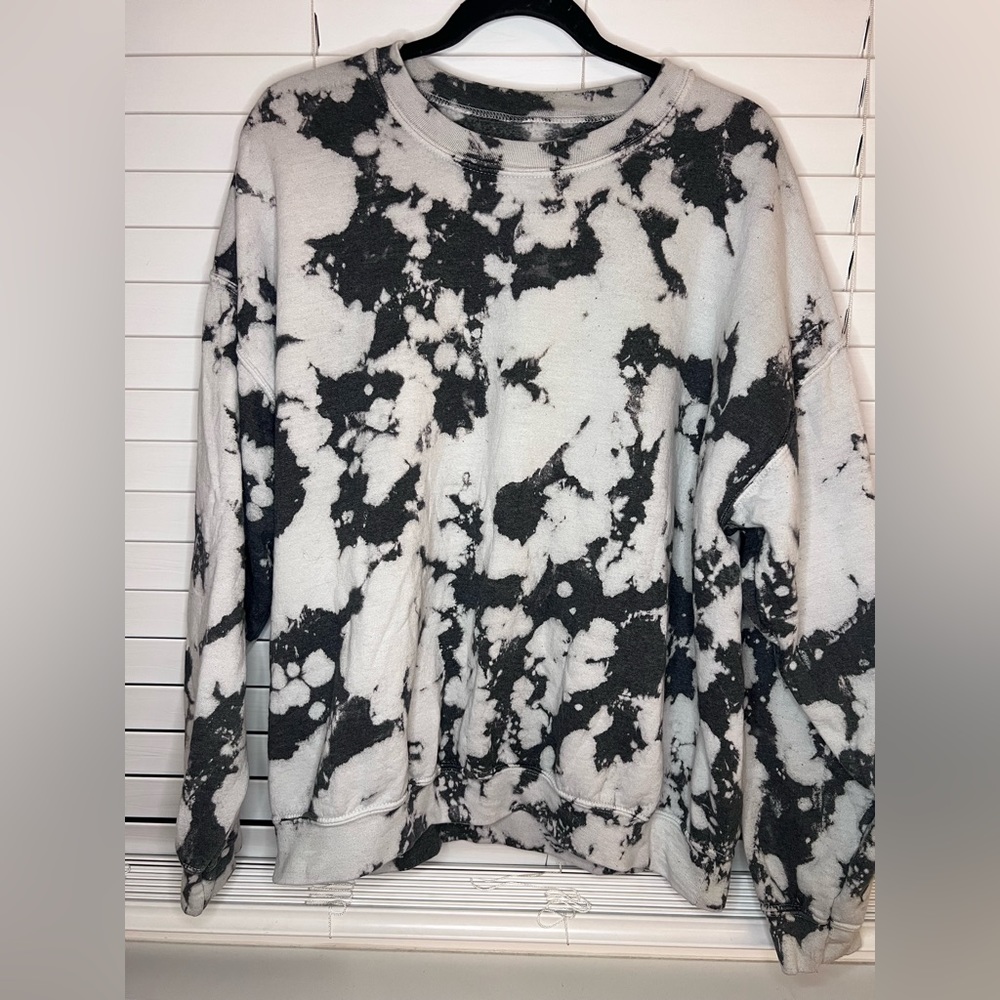 Urban Outfitters Tie-dye Crewneck